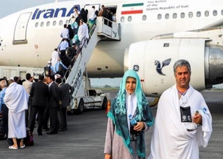 نخستین گروه زائران گلستانی به حج تمتع اعزام شدند