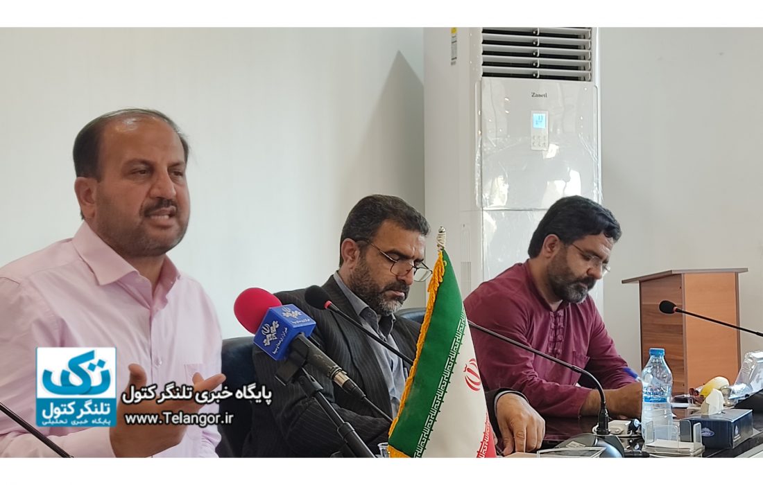 خبرنگاران رکن چهارم دموکراسی و آیینه تمام نمای جامعه می باشند