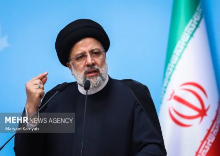 شایعه‌پراکنان و دروغ‌پردازان همچون منافقین و کافرین هستند
