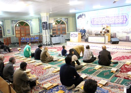 جلسه ۴۴۴ کرسی تلاوت و تفسیر قرآن کریم ضیافت نور برگزار شد