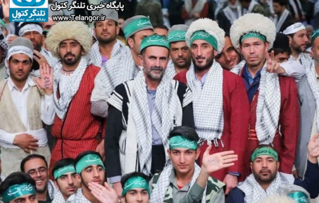هر کسی دل در گرو انقلاب دارد بسیجی است
