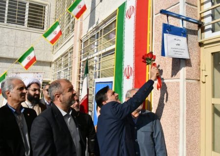 گلبانگ چهل و ششمین سالگرد پیروزی انقلاب اسلامی در شهرستان علی آباد کتول نواخته شد