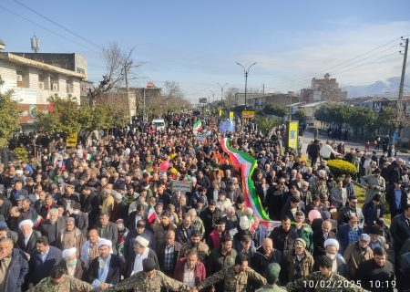 انقلاب اسلامی ایران یک انقلاب عظیم فرهنگی است