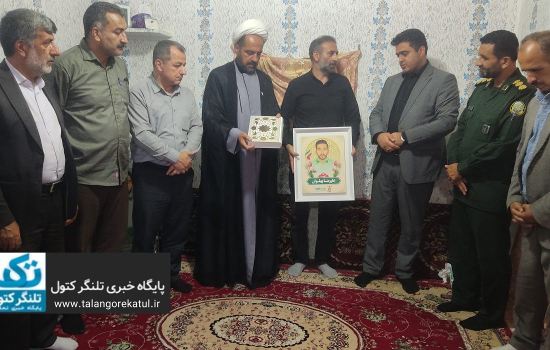 دیدار با خانواده شهید عباس پهلوان، از شهدای فراجا در جنگ ۱۲ روزه / تجلیل از ایثار در سایه مقاومت ملی