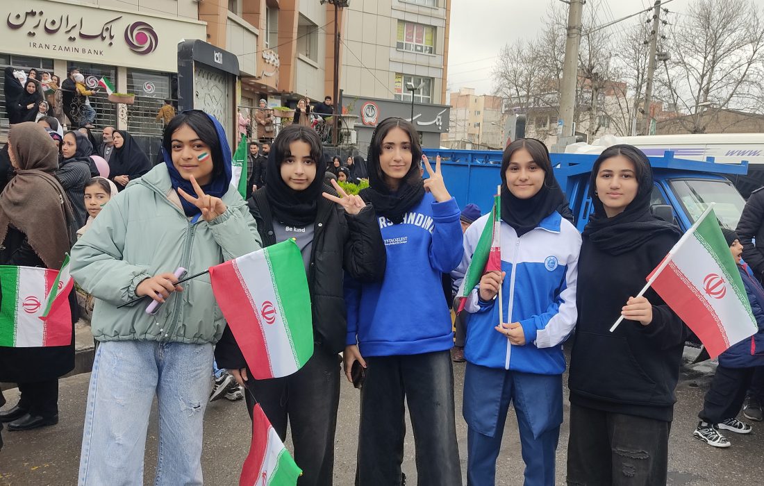 حضور چشمگیر نسل آینده در راهپیمایی ۲۲ بهمن علیآباد کتول