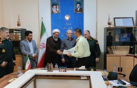 آیین تکریم و معارفه فرمانده انتظامی شهرستان قشم برگزار شد